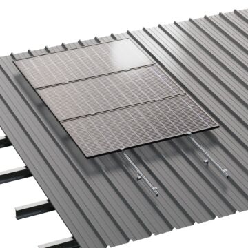 Soporte coplanar 03V para cubierta metálica 3 módulos