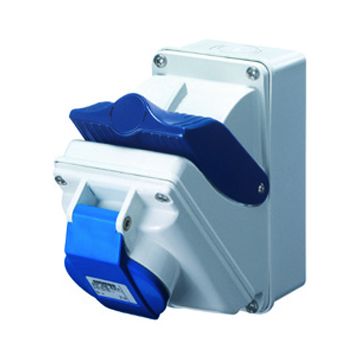 Base combibloc c/f ip44 2p+t 16a 230v