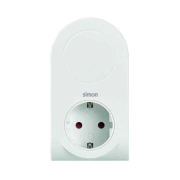 Adaptador 3 clavijas usb+1 usb a+toma 1