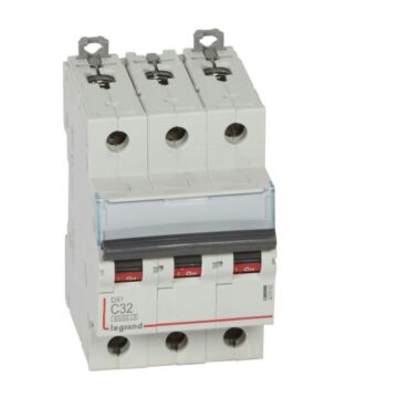 Magnetotérmico dx³ 6000/10 ka - 3p - 400 v~ - 32a - curva c