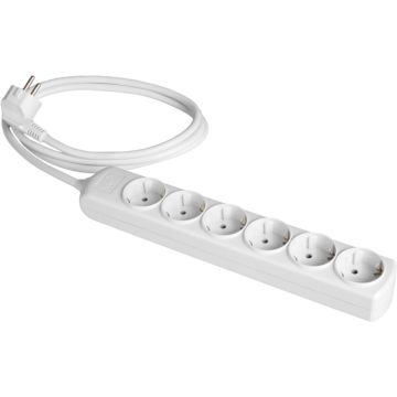 Prolongador con 6 bases 2p+t, 16a 250v~. 1,5 m de cable.
