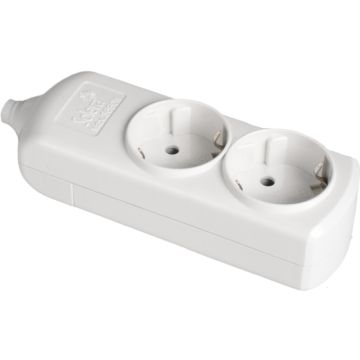 Base múltiple de 2 tomas 2p+t, 16a 250v~.