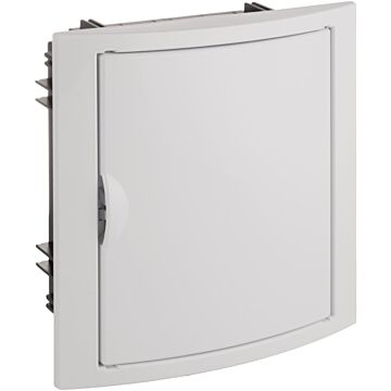 Caja de distribución de empotrar para 8 elementos.