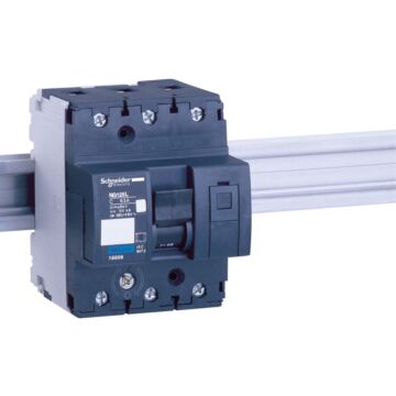 Magnetotérmico, acti9 ng125l, 3p, 40 a, d curva, 50 ka (iec 60947-2)