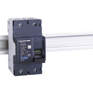 Magnetotérmico, acti9 ng125h, 2p, 40 a, c curva, 36 ka (iec 60947-2)
