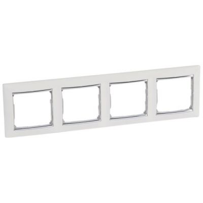 Placa embellecedora Valena de 4 elementos de color blanco y plata para montaje horizontal o vertical