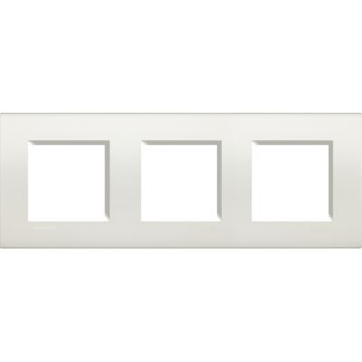 Placa embellecedora Livinglight de color Blanco - 2 x 3 módulos