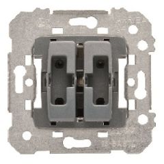 Conmutador y pulsador 16 a + 10 a 250 v~