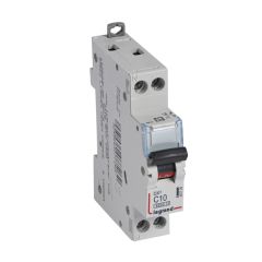 Magnetotérmico dx³ 6000/10 ka - 1p+n - 230 v~ - 10a - curva c - 1 módulo