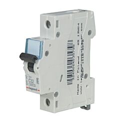 Magnetotérmico tx³ - 1p - 230/400v~ - 32a - curva c - 1mod
