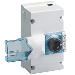 Mando motorizado lateral para dpx&sup3; 160/250 - motor de 24 a 230v~ y =