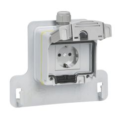 Toma 2p+t de superficie green'up access - ip 66-ik 08 - estándar alemán
