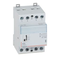 Contactor con bobina 230 v~ - 4p - 250 v~ - 40a - 4 na - 3 módulos