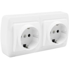 Base fija doble 2p+t, 16a 250v~. de superficie.
