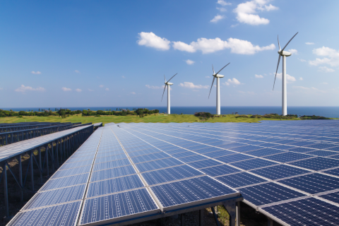 El gobierno lanza un nuevo plan de ayudas para proyectos que empleen energía limpia en municipios pequeños o en riesgo de despoblación