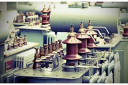 Eliminación del impuesto al sol, fomento del autoconsumo e impulso al vehículo eléctrico